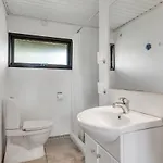 Prázdninový dům Amazing In Hvide Sande With Wifi *